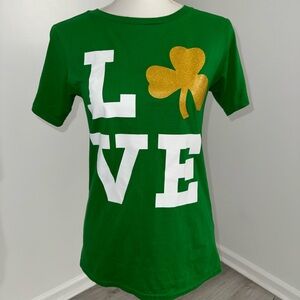 Green‎ Shamrock LOVE Graphic Tee Made Right Women’s Small St Patrick’s Day